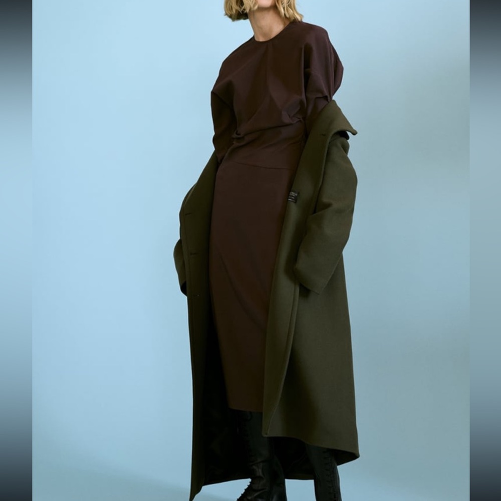 NWT Zara Ruched Midi Dress